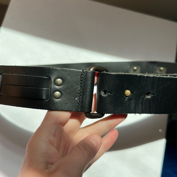 DOLCE AND GABBANA belt. - Picture 3 of 11